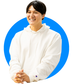 エネルギー・電力システム事業部 K.Y 笑顔のポートレート